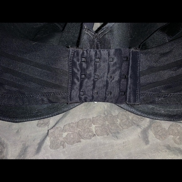 ⭐️PRICE FIRM⭐️ Felina 34DDD Black Bra - Picture 7 of 9